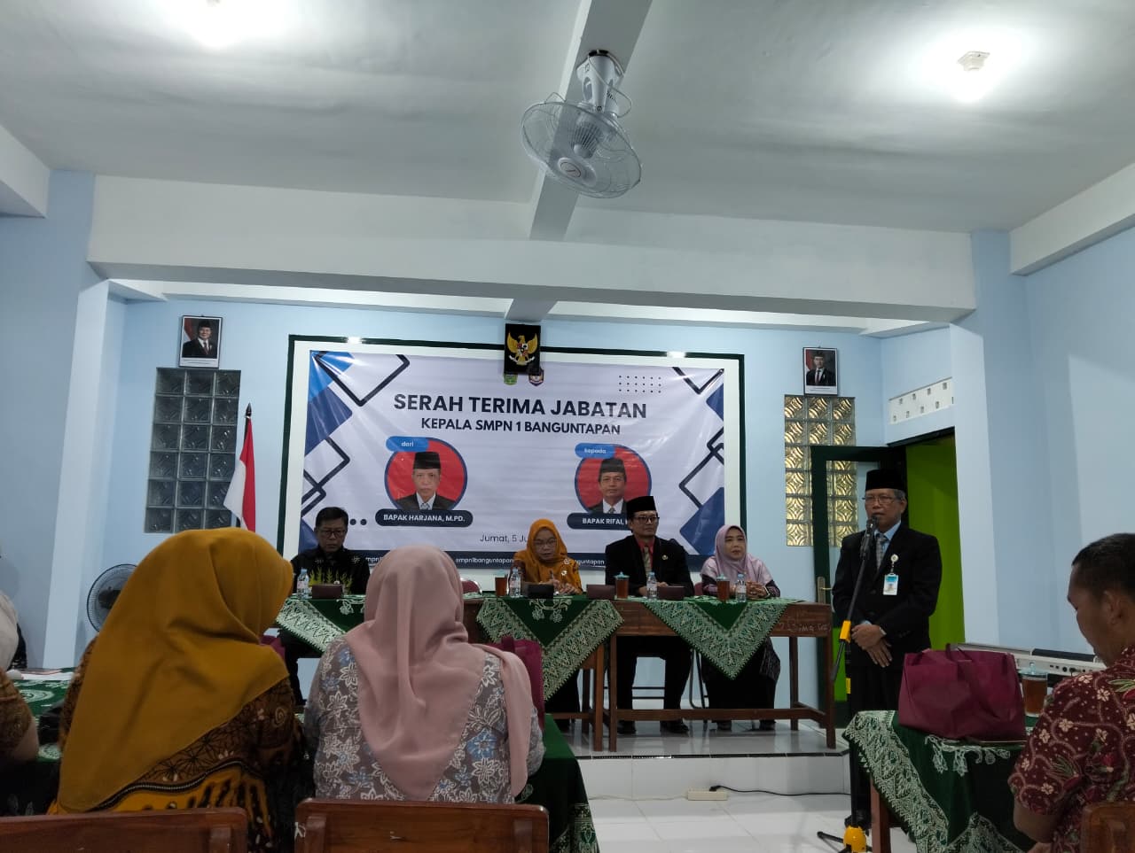 Kepala MTsN 9 Bantul Hadiri Sertijab Kepala SMPN 1 Banguntapan